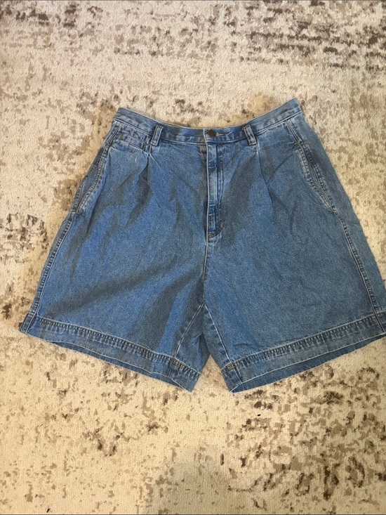 Liz Claiborne Pants - Liz Claiborne Vintage Wide-Leg Denim Shorts in Blue